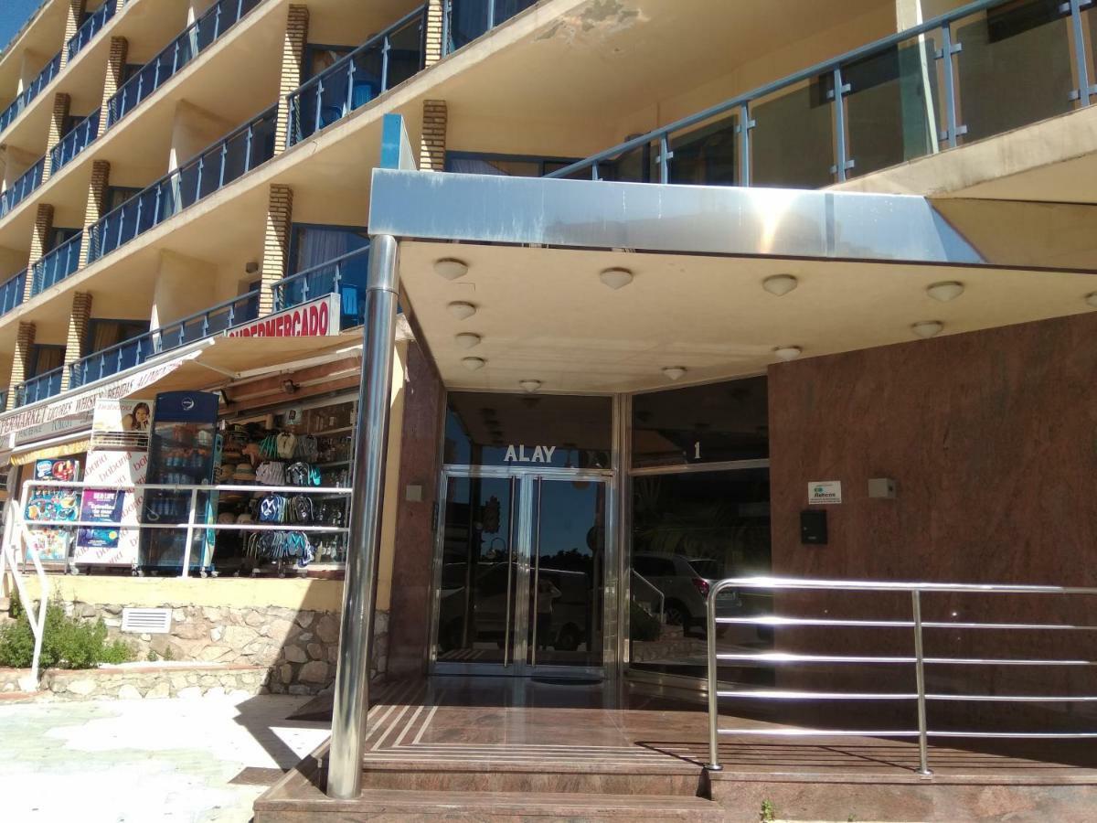 Apartamento Pepita Alay ベナルマデナ エクステリア 写真